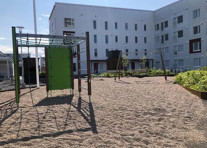 2 Rooms, In Front Of The Sea, Free Parking Daire